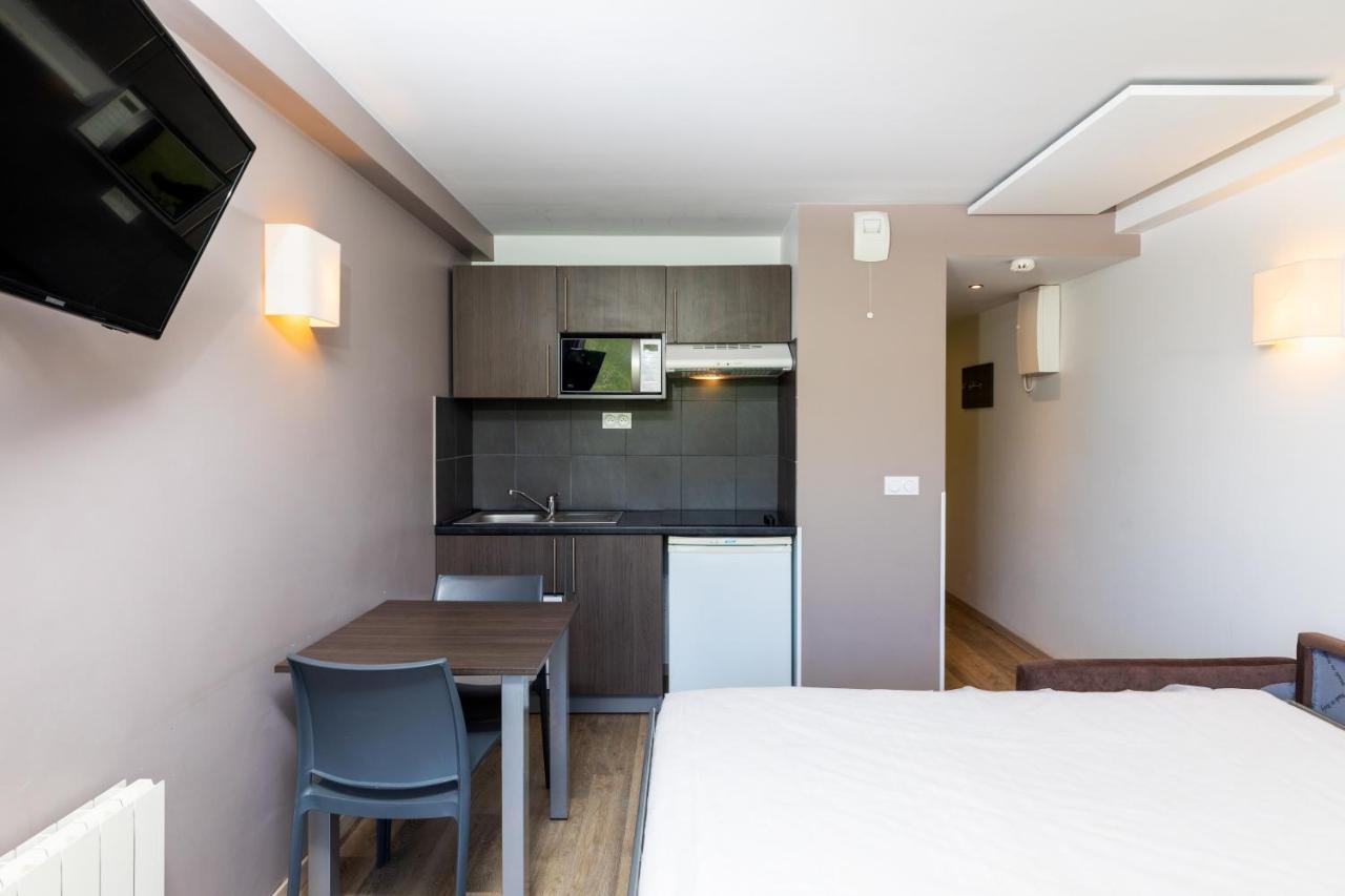 Sowell Residences Cret Voland แซ็ง-มาร์แต็ง-เดอ-แบลวีย์ ภายนอก รูปภาพ