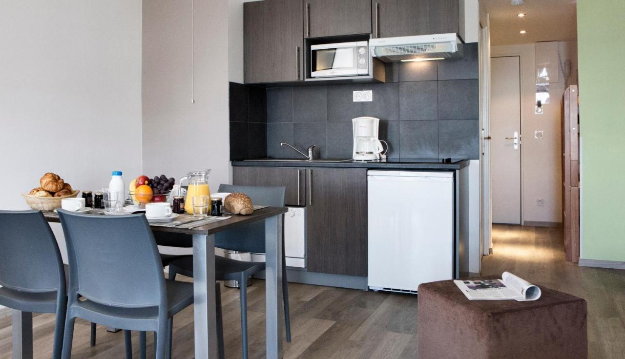 Sowell Residences Cret Voland แซ็ง-มาร์แต็ง-เดอ-แบลวีย์ ภายนอก รูปภาพ
